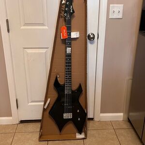 Harley Benton Electric Bass Guitar - Black